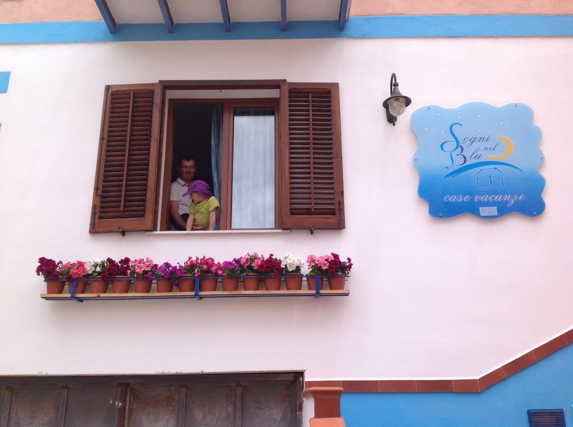 الشقق الفندقية Isola di Usticaفي  Sogni Nel Blu الغرفة الصورة