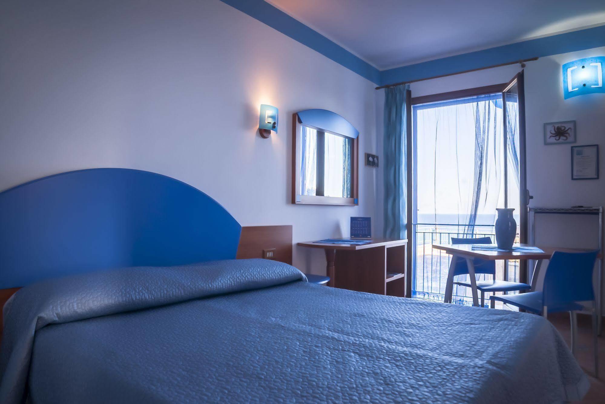 الشقق الفندقية Isola di Usticaفي  Sogni Nel Blu المظهر الخارجي الصورة